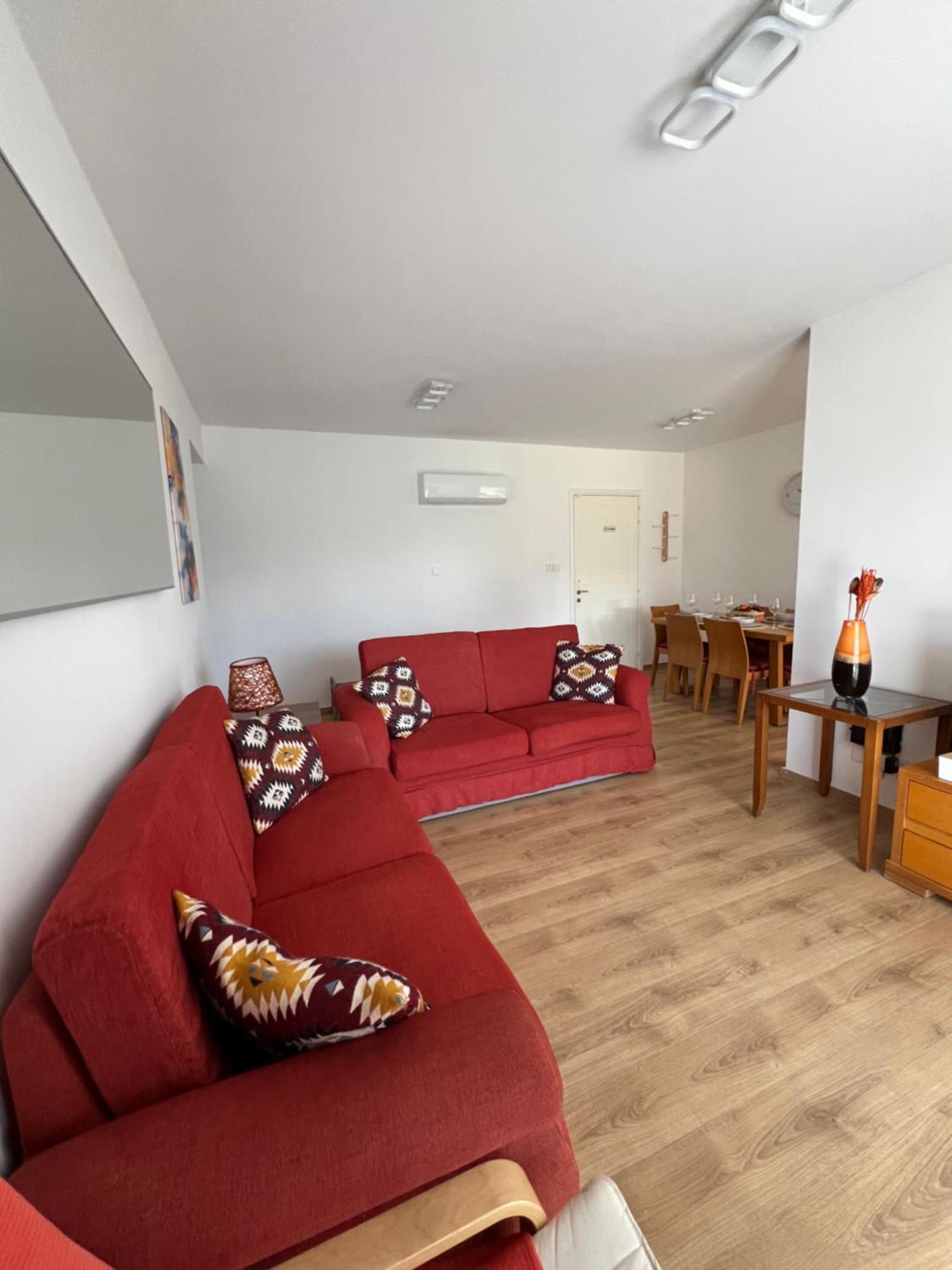 Paphos Iris Village Grand Apartment מראה חיצוני תמונה