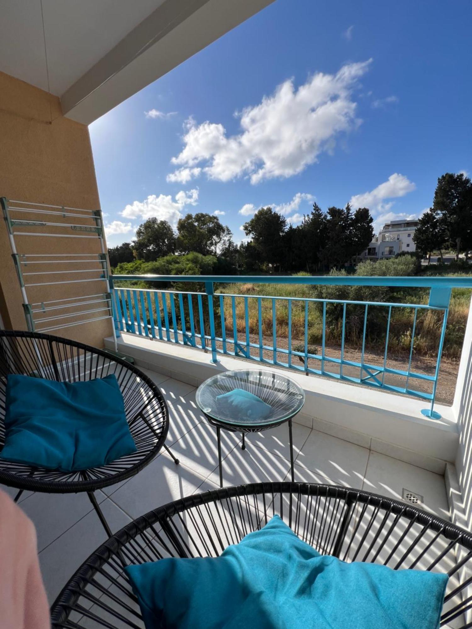 Paphos Iris Village Grand Apartment מראה חיצוני תמונה