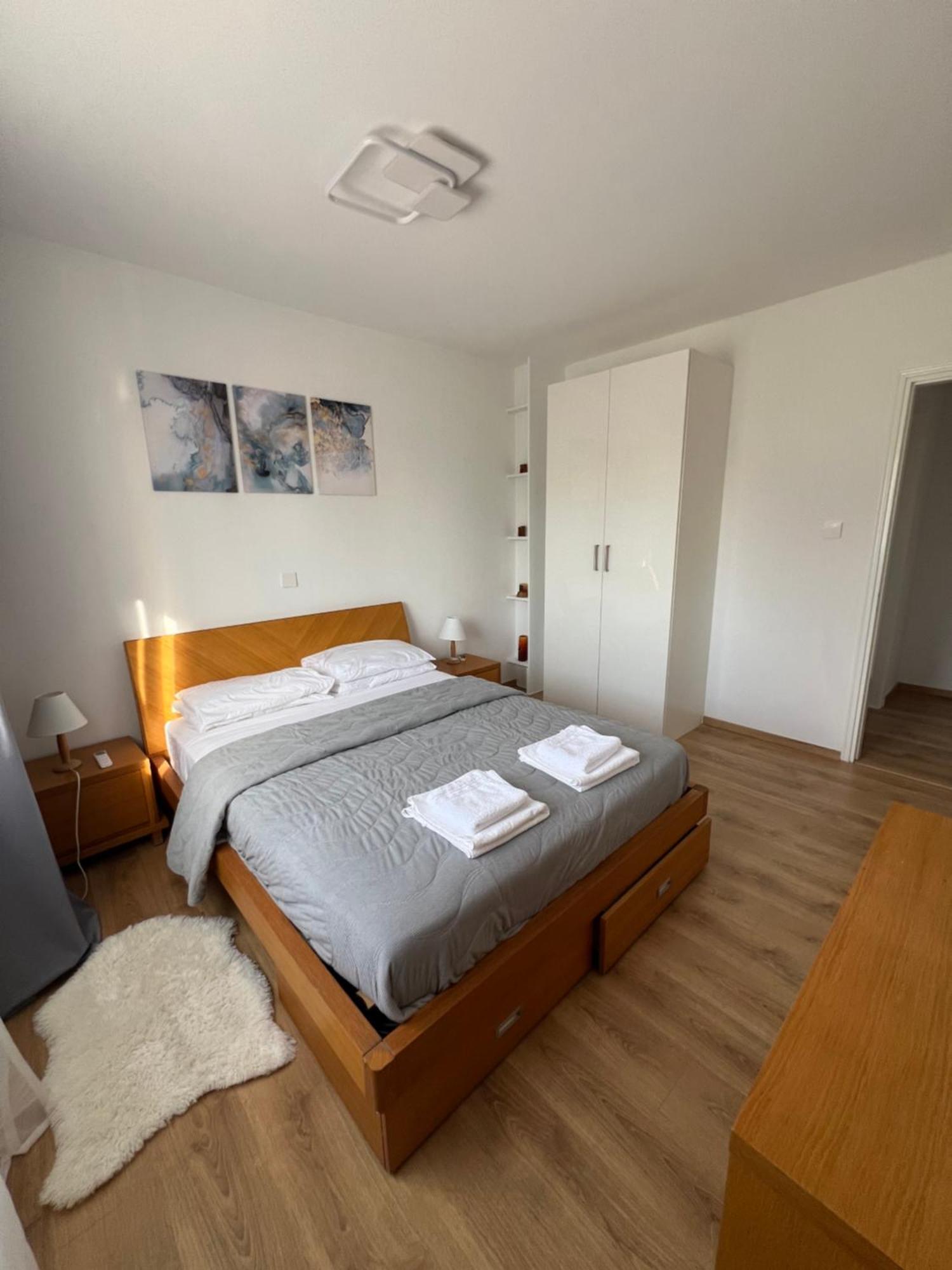 Paphos Iris Village Grand Apartment מראה חיצוני תמונה